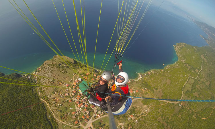 Ohrid Tandem Yamaç Paraşütü Uçuşları
