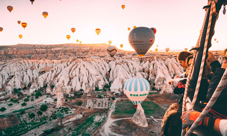 Kapadokya Sıcak Hava Balonu Uçuşları